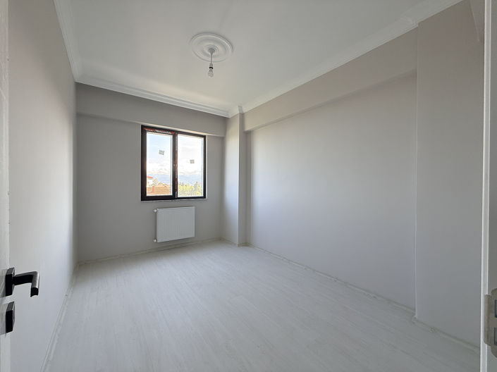 Image No.10-Appartement de 3 chambres à vendre à Besikdüzü