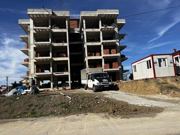 Image No.17-3 Bed Apartment for sale