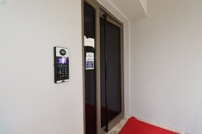 Exterior 13