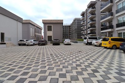 Exterior 8