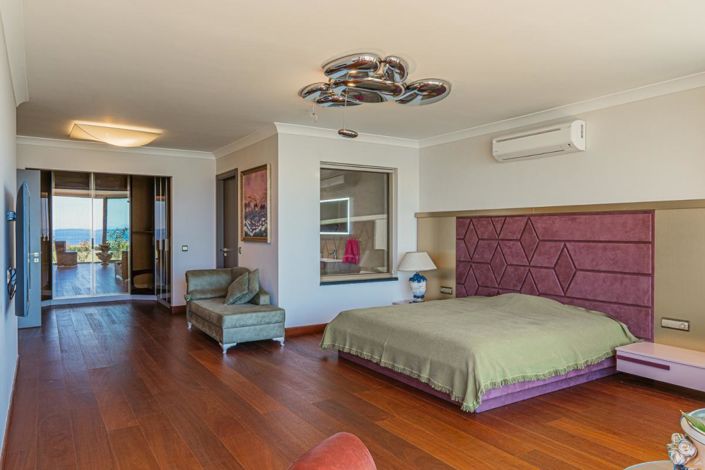 Image No.18-4 Bed House/Villa for sale