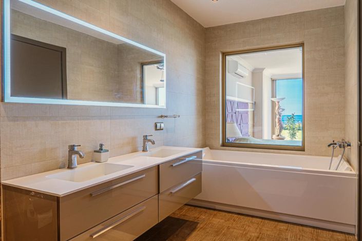 Image No.19-4 Bed House/Villa for sale