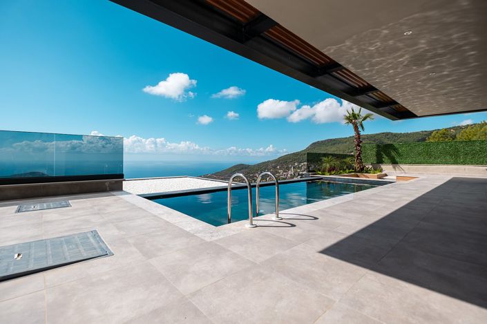 Image No.5-Maison / Villa de 8 chambres à vendre à Bektas