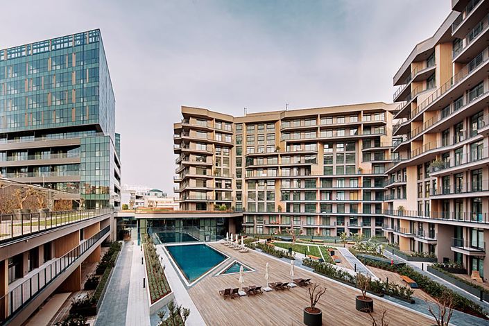 Image No.7-Commercial for sale