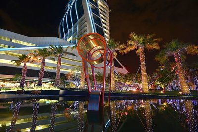 1 - Adalet, Commercial