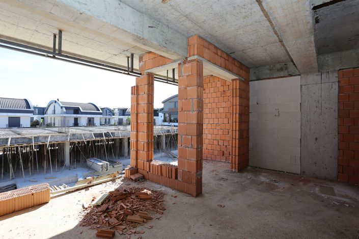 Image No.21-2 Bed Apartment for sale