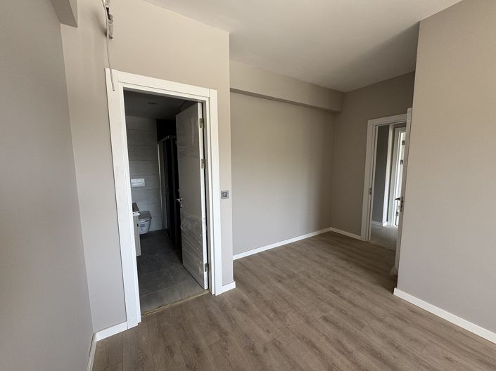 Image No.18-4 Bed Apartment for sale