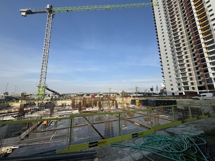 Image No.37-5 Bed Apartment for sale