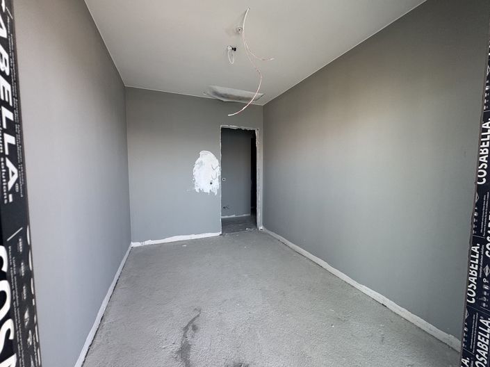 Image No.46-5 Bed Apartment for sale