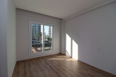 Interior 4