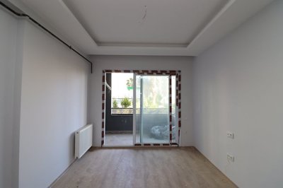 Interior 5