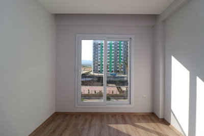 Interior 6