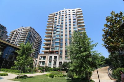 Exterior 1