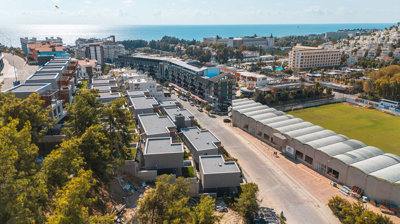 Exterior 10