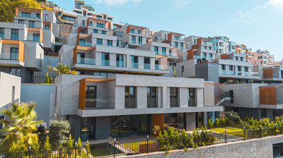 Exterior 1
