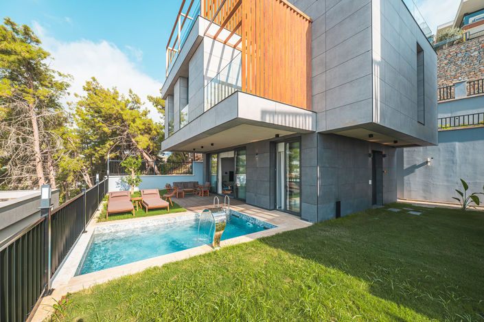 Image No.2-4 Bed House/Villa for sale