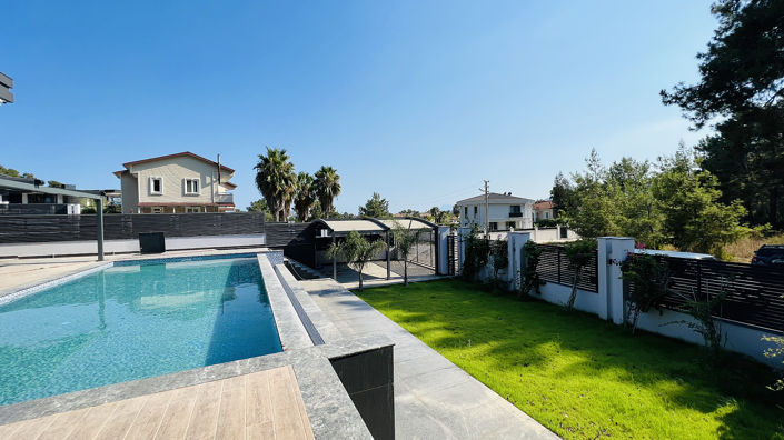 Image No.11-Maison / Villa de 4 chambres à vendre à Kiris