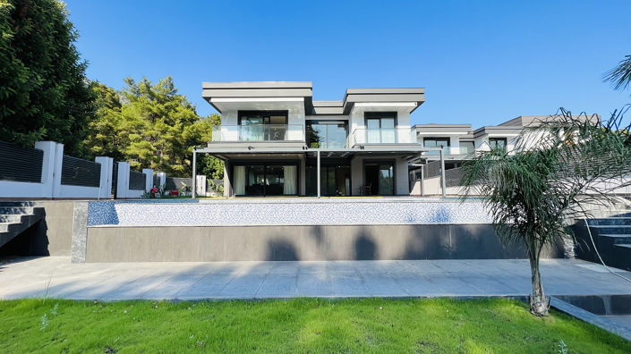 Image No.2-Maison / Villa de 4 chambres à vendre à Kiris