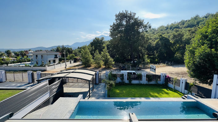 Image No.8-Maison / Villa de 4 chambres à vendre à Kiris