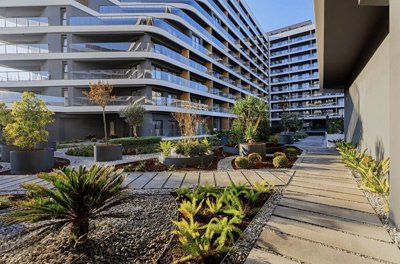 Exterior 11