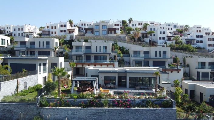 Image No.2-4 Bed House/Villa for sale