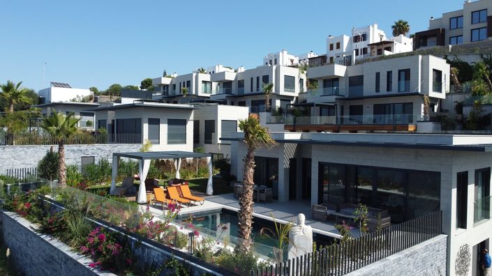 Image No.5-5 Bed House/Villa for sale