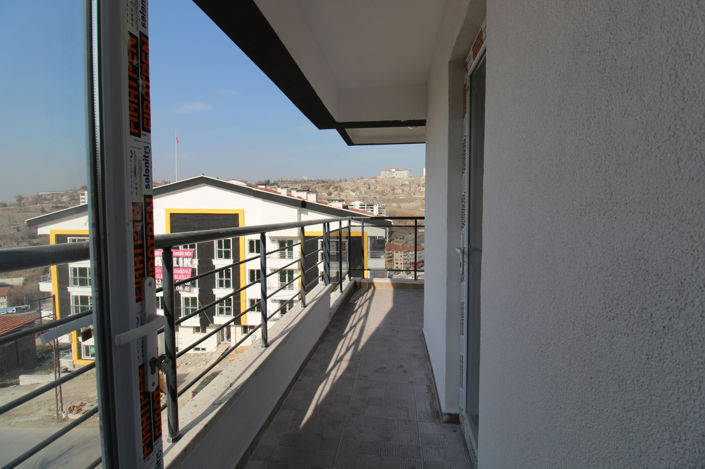 Image No.18-3 Bed Apartment for sale