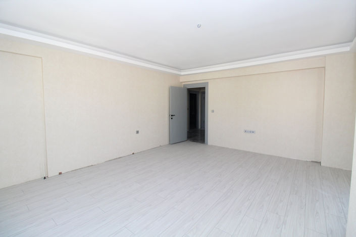 Image No.7-3 Bed Apartment for sale