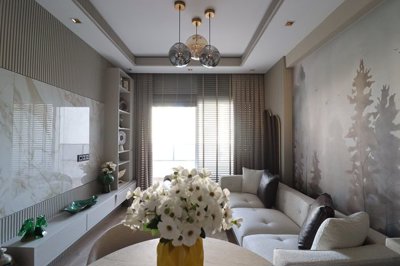 Interior 2