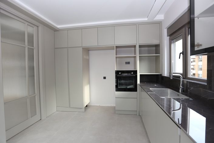 Image No.31-3 Bed Apartment for sale