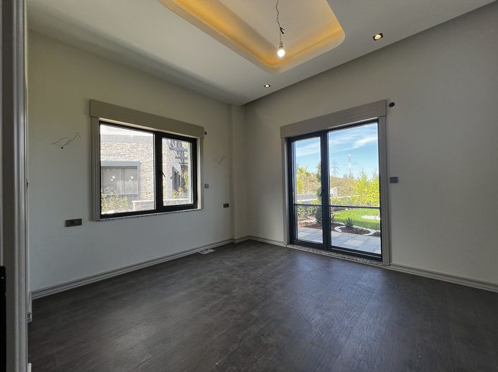 Image No.16-4 Bed House/Villa for sale