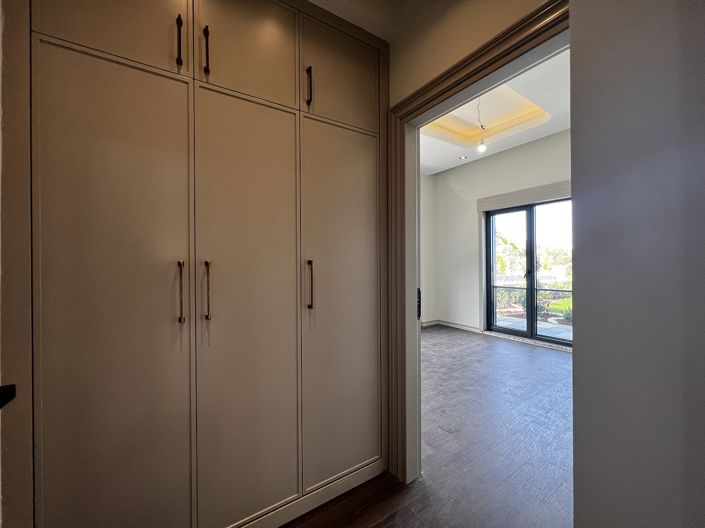 Image No.20-5 Bed House/Villa for sale