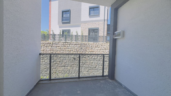 Image No.54-4 Bed Apartment for sale