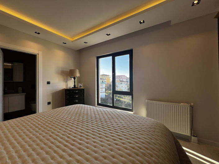 Image No.50-2 Bed Apartment for sale