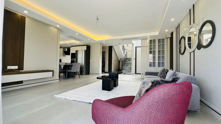 Image No.14-Maison / Villa de 4 chambres à vendre à Çamyuva