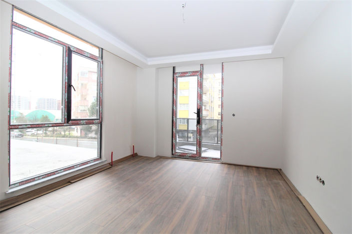 Image No.18-3 Bed Apartment for sale