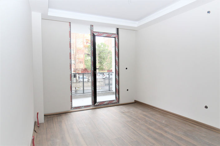 Image No.23-3 Bed Apartment for sale