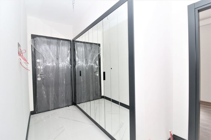 Image No.6-3 Bed Apartment for sale