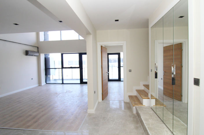 Image No.21-3 Bed Apartment for sale