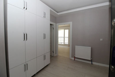 Interior 12