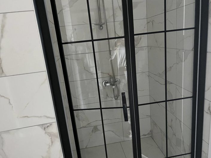 Image No.20-4 Bed Apartment for sale