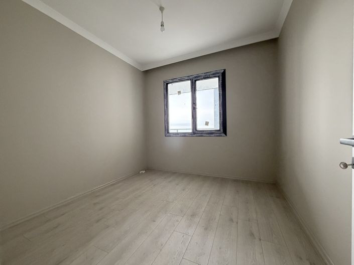 Image No.10-3 Bed Apartment for sale