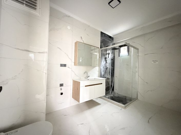 Image No.15-3 Bed Apartment for sale