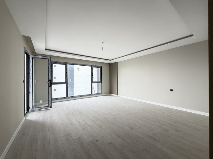 Image No.6-3 Bed Apartment for sale