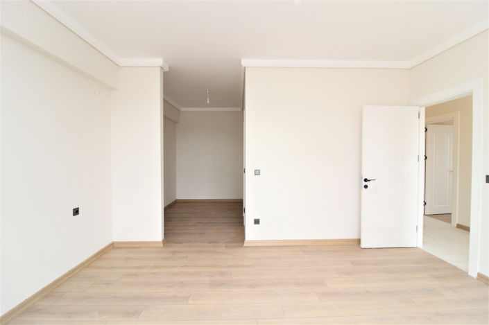 Image No.16-3 Bed Apartment for sale