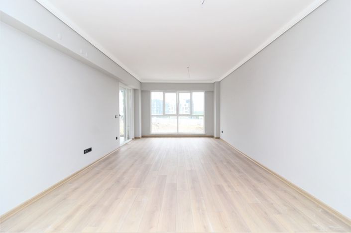 Image No.6-3 Bed Apartment for sale