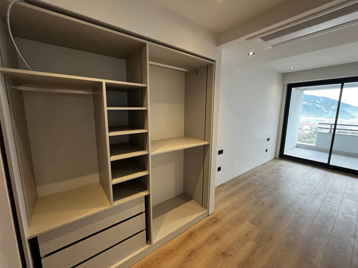 Image No.23-2 Bed Apartment for sale