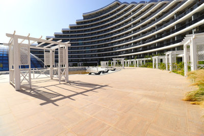 Exterior 12