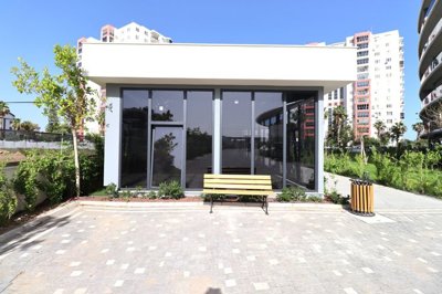 Exterior 14