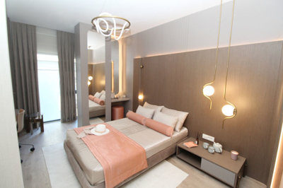 Interior 9